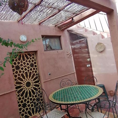 Riad Darga Rouge Ouled Bouzid Rum bild