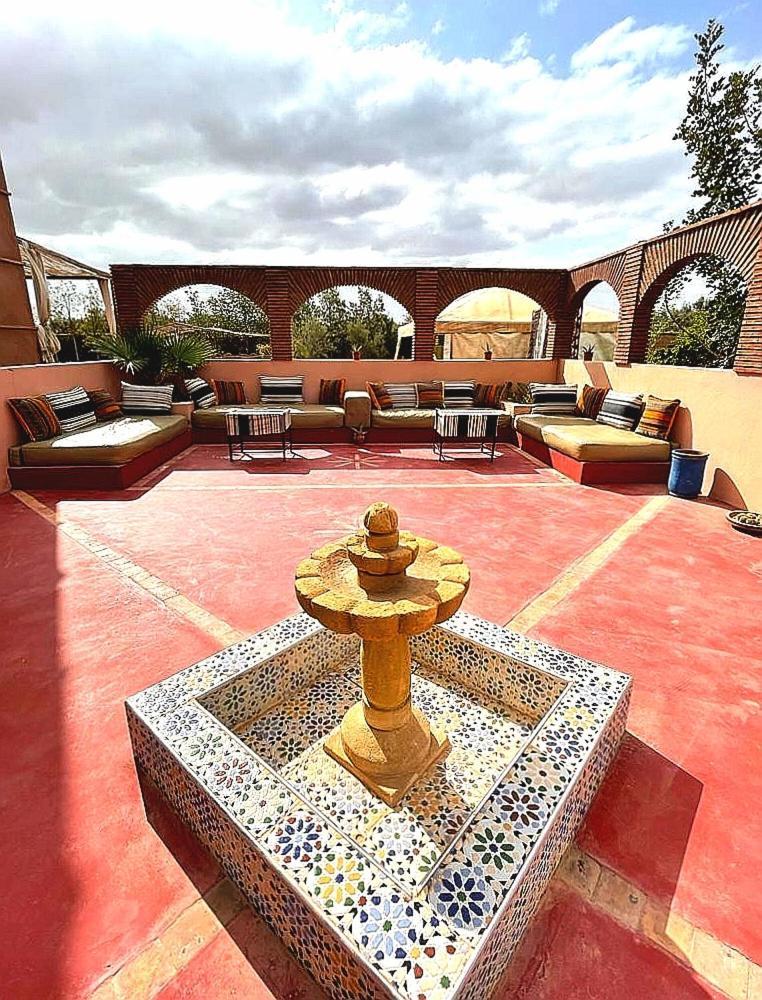 Riad Darga Rouge Ouled Bouzid Rum bild
